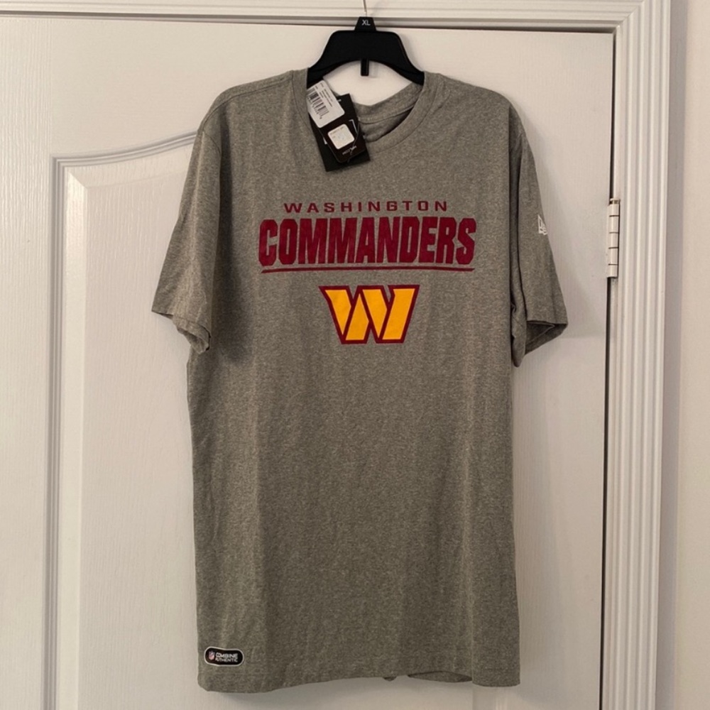 Washington commanders tee size medium NEW